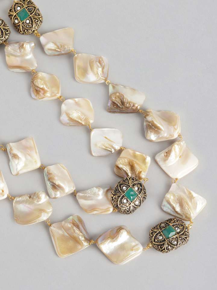 StuddedBeadedLayeredJewellerySet5