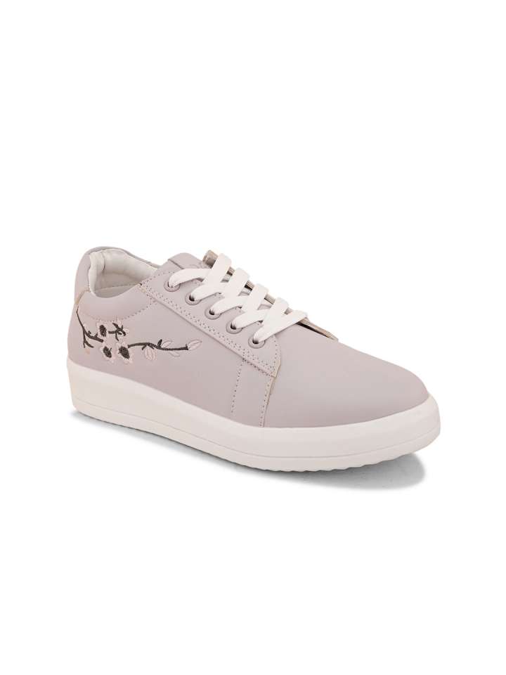 0058ed7ac1f21715927987382DressBerryWomenPrintedSneakers3