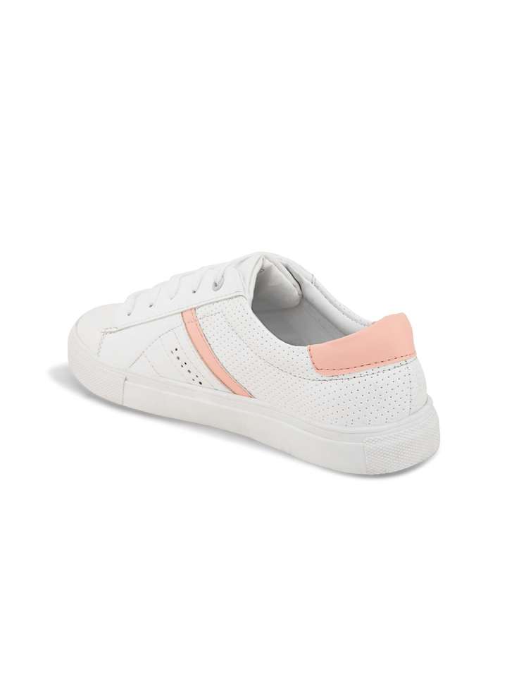 9658bc6110bf1720701603543DressBerryWomenTexturedSneakers3