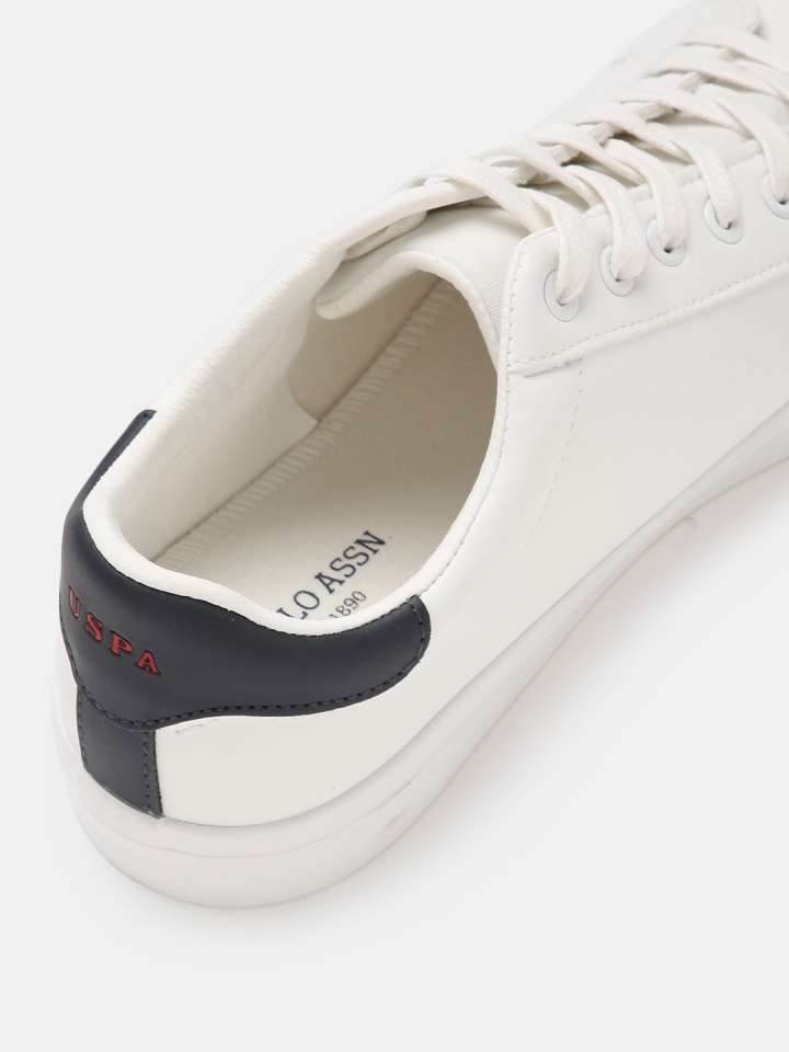 WhiteMADRYN2OSneakers4