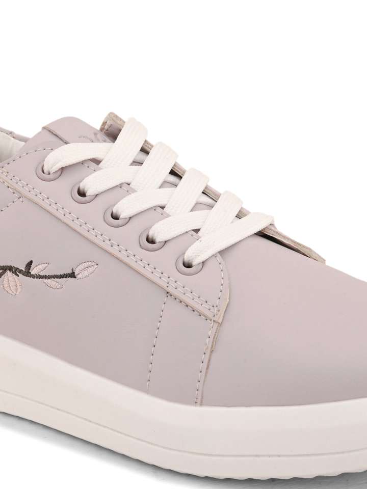 ac6d385971581715927987438DressBerryWomenPrintedSneakers7